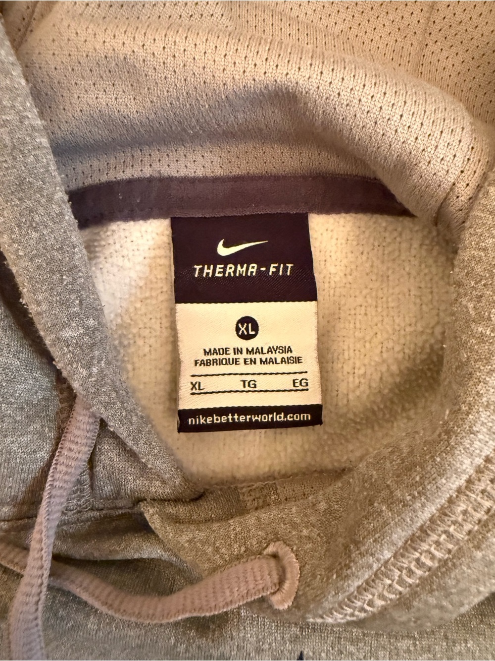 New York Yankees - The Captain (Derek Jeter) - Nike Therma-Fit Hoodie - Size XL - Picture 3 of 3